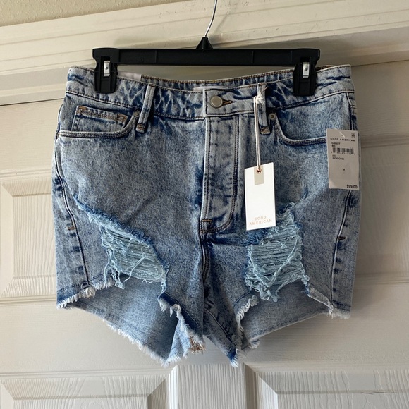 Good American Light Blue Distressed Jean Shorts Sz 8/29.NWT